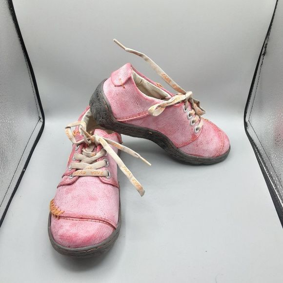 TMA Eyes Women's Sneakers 7M EU 37 Red Stitch Detail Leather. - Picture 3 of 10